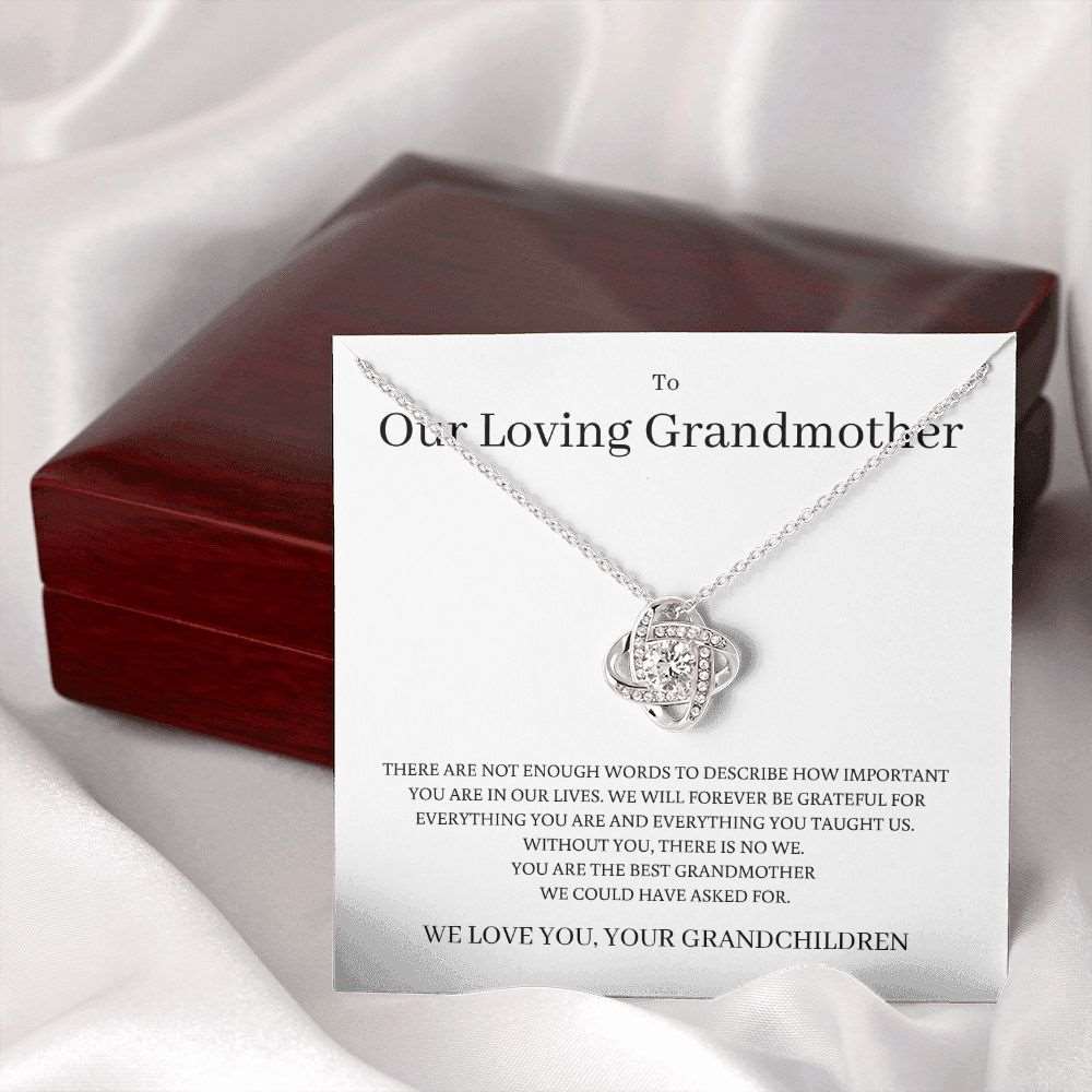 We Love You Grandma, Love Knot Necklace